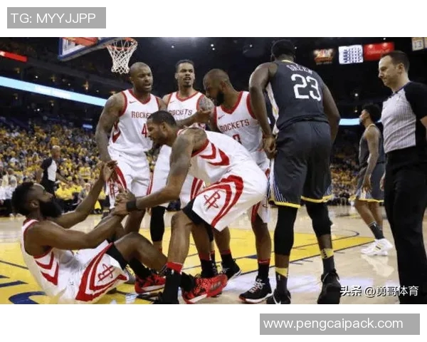 火箭与公牛季前赛精彩对决展现新阵容实力与战术磨合